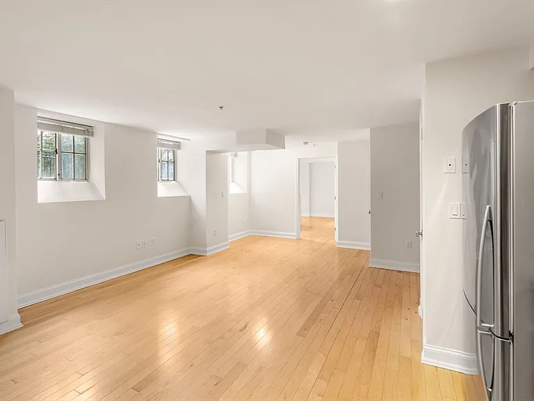 20 Chapel St #309B — Photo 22