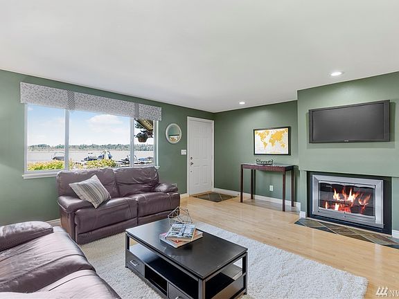 2nd image of 3834 175th Ave NE APT 65