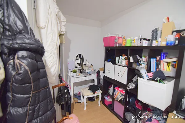 Rented by Safdie Realty Group | media 48