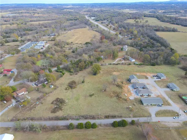 County Road 902, Green Forest, AR 72638