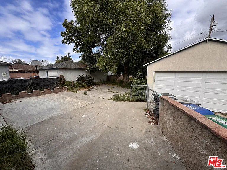 3260 Oregon Ave — Photo 17