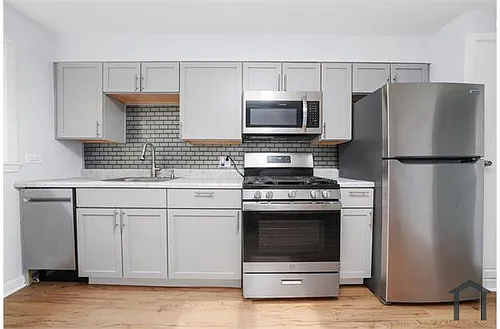 420 Prospect St #1N Photo 1