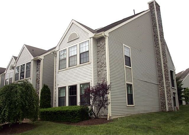85 Bridgewater Drive