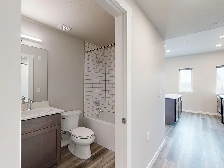 The 508 West — Photo 85