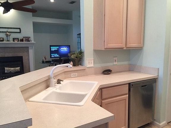 Kitchen sink - open floor plan