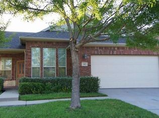 613 Lake City Dr, The Colony, TX 75056