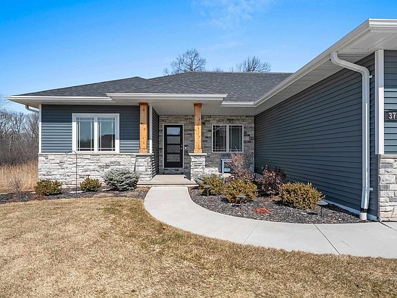 2nd image of 3738 Rustic Heights Ct