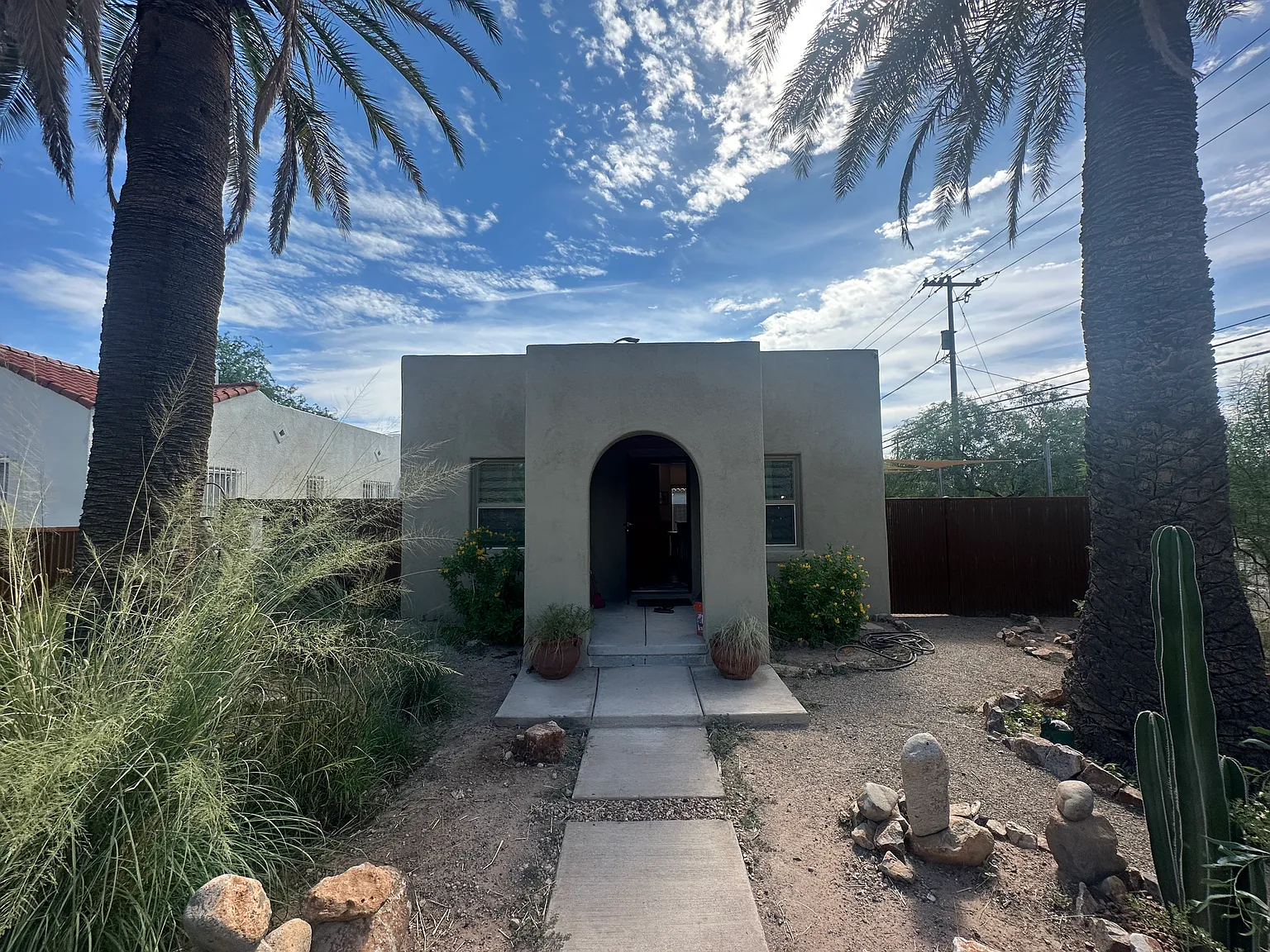 2 bed, 750 sqft, $2,650 — Photo 1