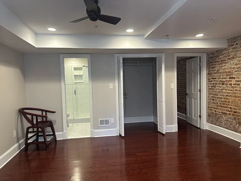1245 Kenyon St NW #1 — Photo 10