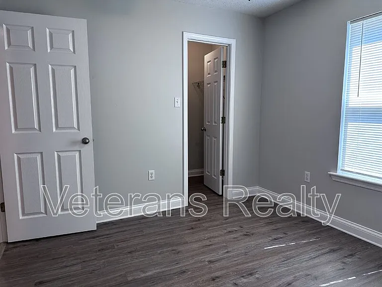200B Commerce St — Photo 13
