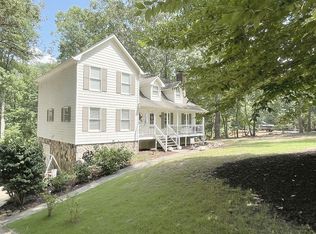 610 Apache Trl, Woodstock, GA 30189