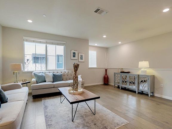 2nd image of 3096 Empoli Ln Unit 4