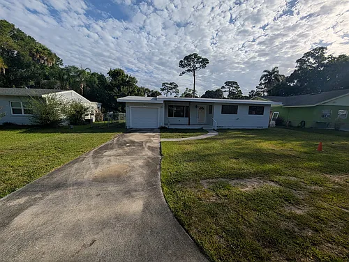 1014 Hayden Rd Photo 1