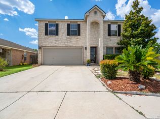 140 Crest Blf, Cibolo, TX 78108