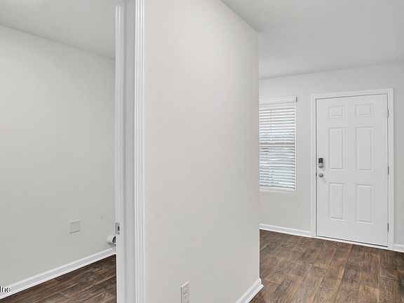 5th image of 2856 OAK STREAM Drive