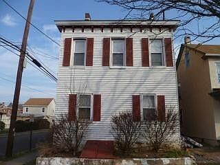 1st image of 3 W 2nd St