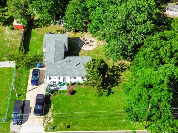 17 Locust Road, Howell, NJ 07731
