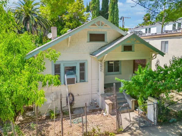 2120 13th St, Sacramento, CA 95818