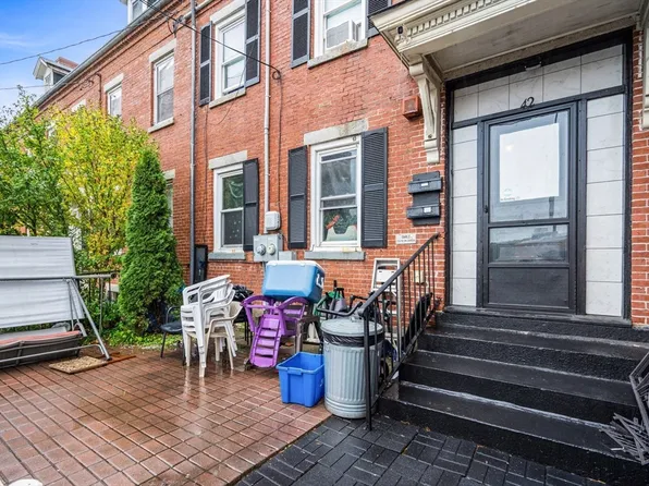 42 Union St, Lawrence, MA 01840