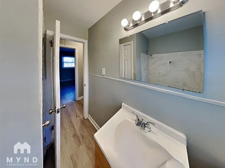 303 Alda Dr — Photo 15