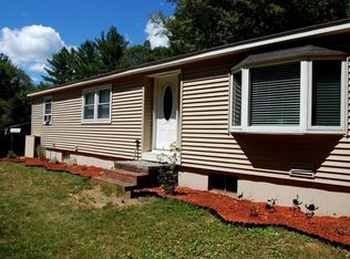 292 E Main St, Georgetown, MA 01833