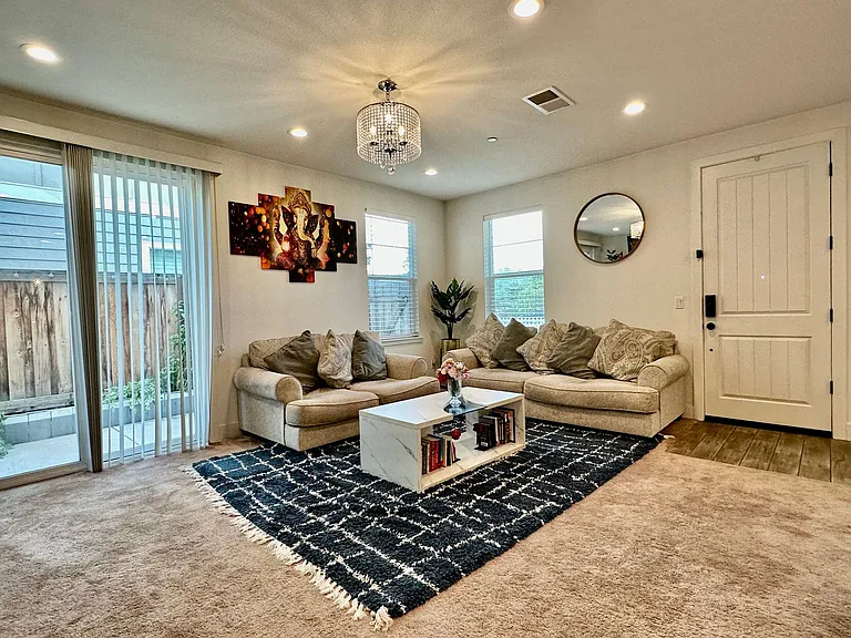 15509 Monterey Rd — Photo 6