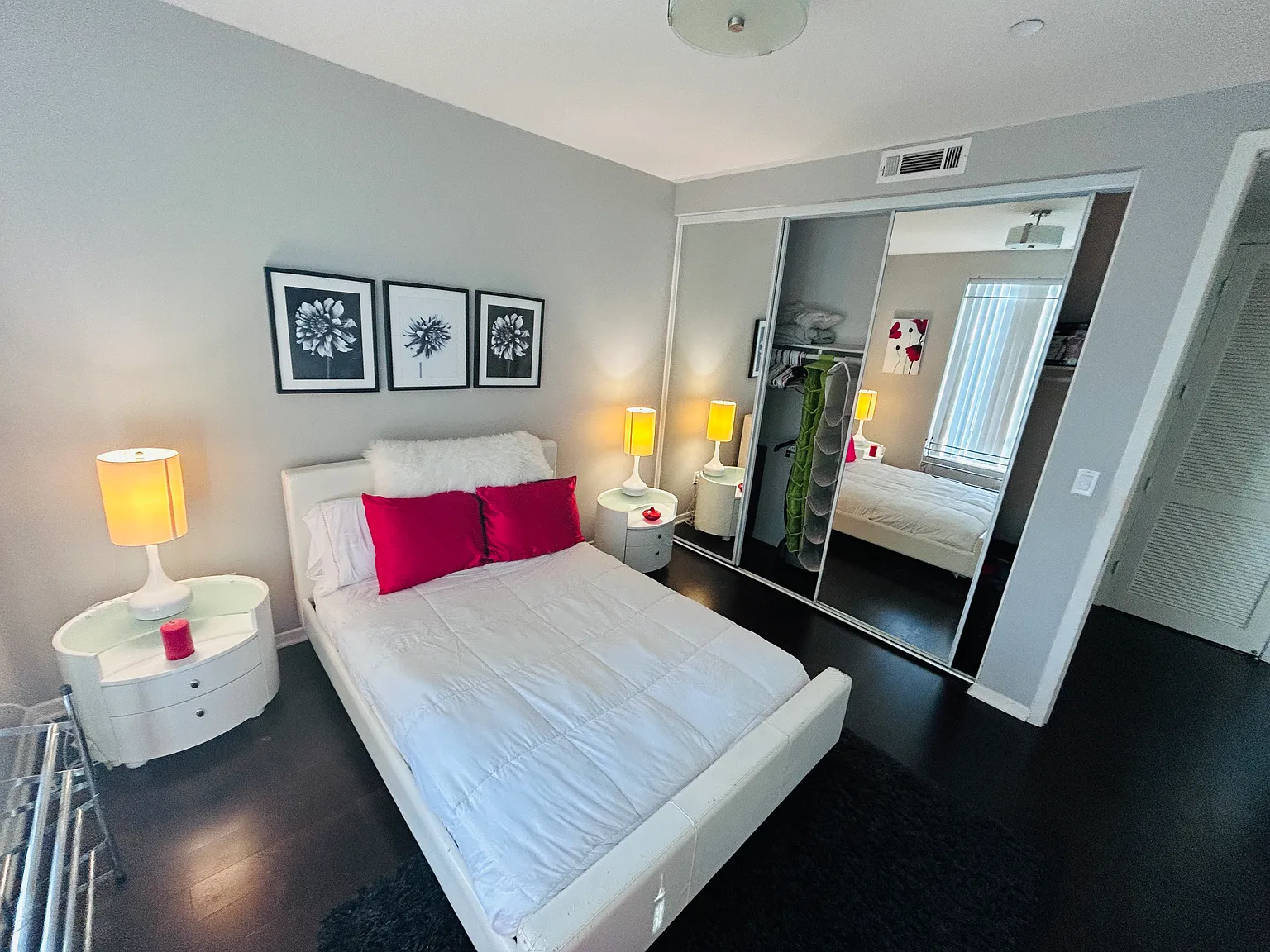 1 bed, 1100 sqft, $2,150 — Photo 3