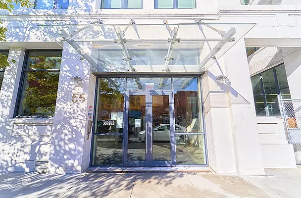 Rented by Living New York | media 41