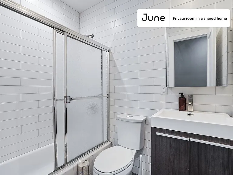 301 Saint Nicholas Ave #D — Photo 11