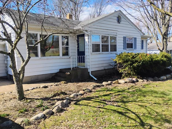 (undisclosed Address), Martin, MI 49070