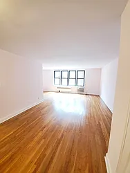 Rented by Smart NY Realty LLC