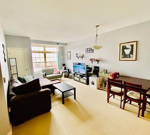 5th image of 2803 E 38th St APT 303