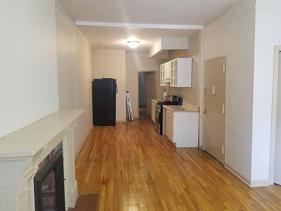 3rd image of 175 W 126th St #2