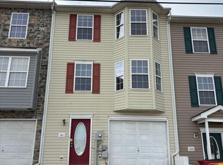 121 N Marshall St, Ranson, WV 25438