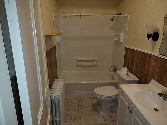 2nd image of 409 N 3rd St #1