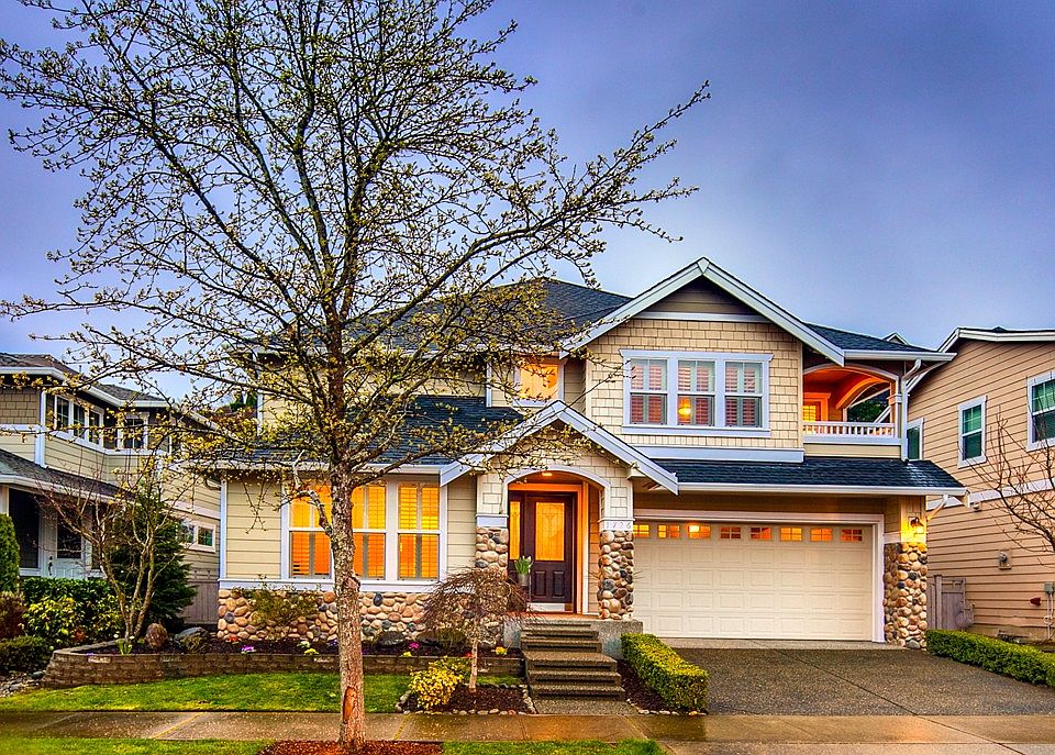 1st image of 1726 28th Ave NE
