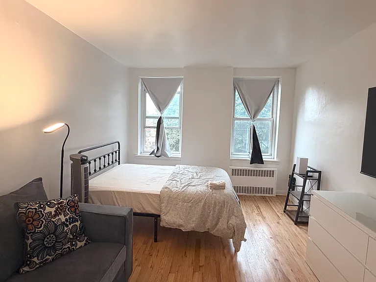84-50 169th St #319 — Photo 7
