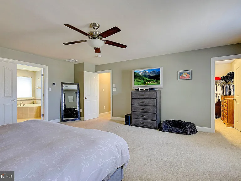 3104 Lawrin Ct — Photo 29
