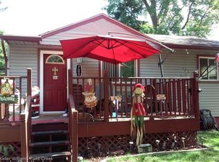 700 Emerson Ave, Pontiac, MI 48340