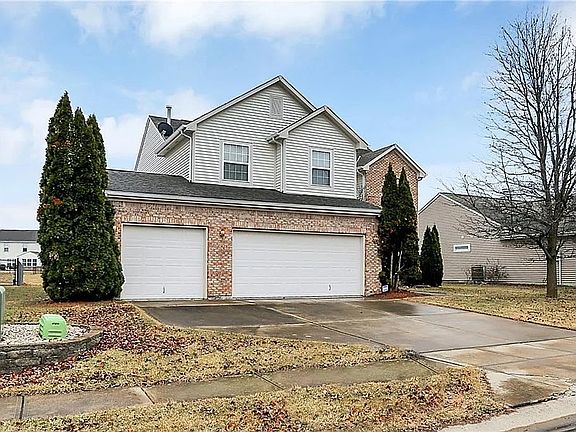 3rd image of 8081 Tasman Dr