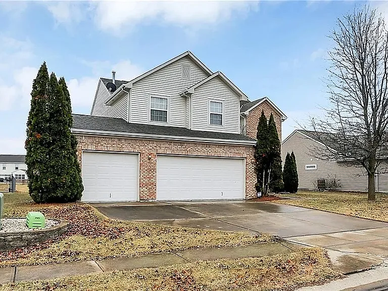8081 Tasman Dr — Photo 3