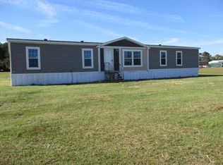 145 Robin Ln, Moultrie, GA 31788