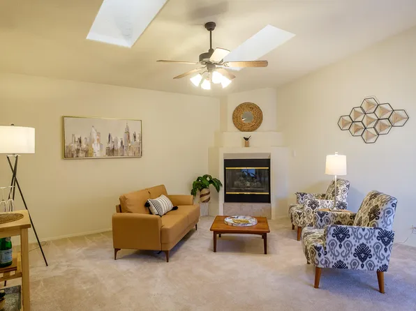 8305 Calle Avion NE, Albuquerque, NM 87113