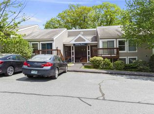 30 Wolf Rd UNIT 712, Lebanon, NH 03766