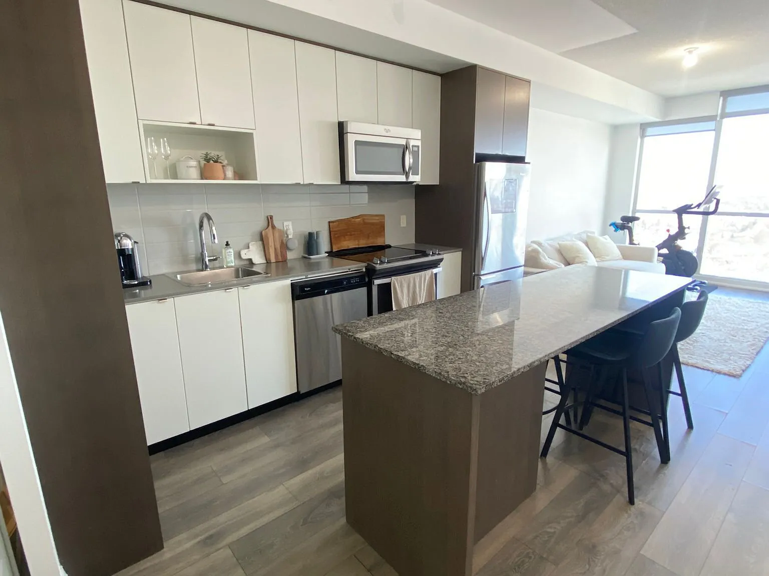 2 bed, $2,600 — Photo 3