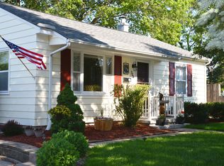 303 4th Ave, Iowa City, IA 52245