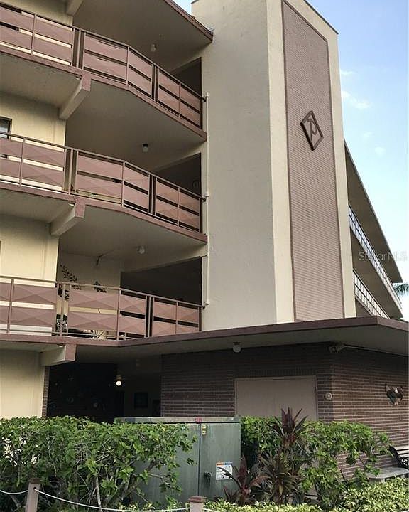 1st image of 6188 80th St N Unit 202
