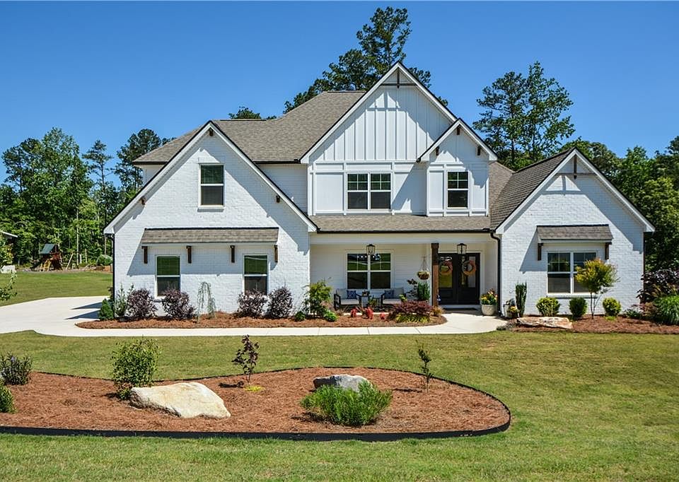 1st image of 65 Starr Pl