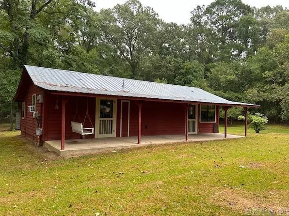 1421 N Wyatt Dr, El Dorado, AR 71730