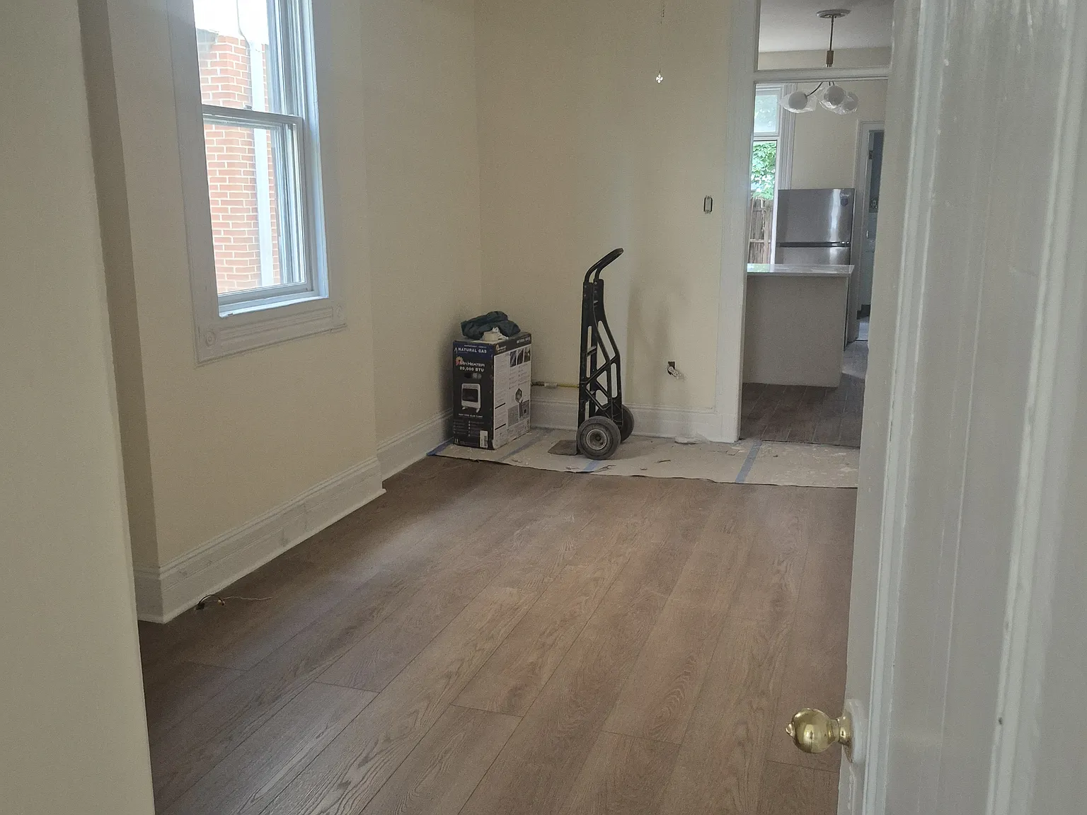 1 bed, 550 sqft, $2,300 — Photo 4